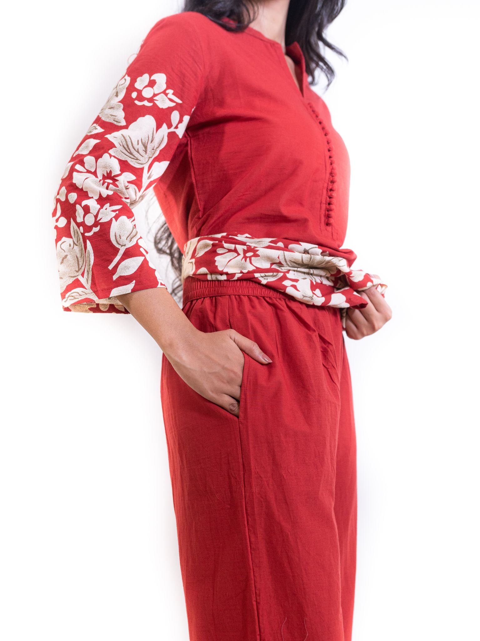 Red Floral Co-ord Set with Mandarin Collar Kurti and Pants
