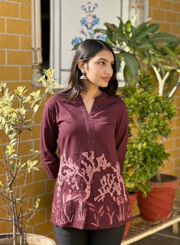 Wine Cotton Flex Kurti With Elegant Blush Nature Print