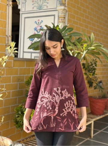 Wine Cotton Flex Kurti With Elegant Blush Nature Print
