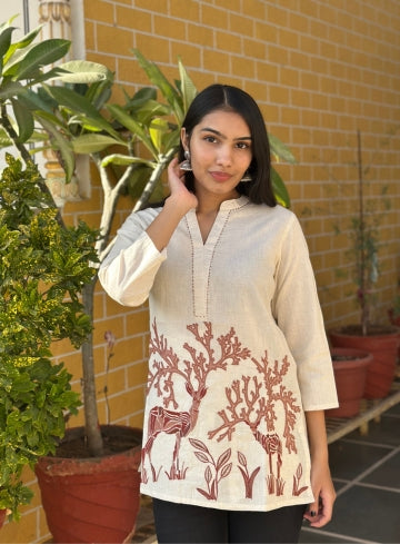Beige Cotton Flex Kurti With Elegant Maroon Nature Print