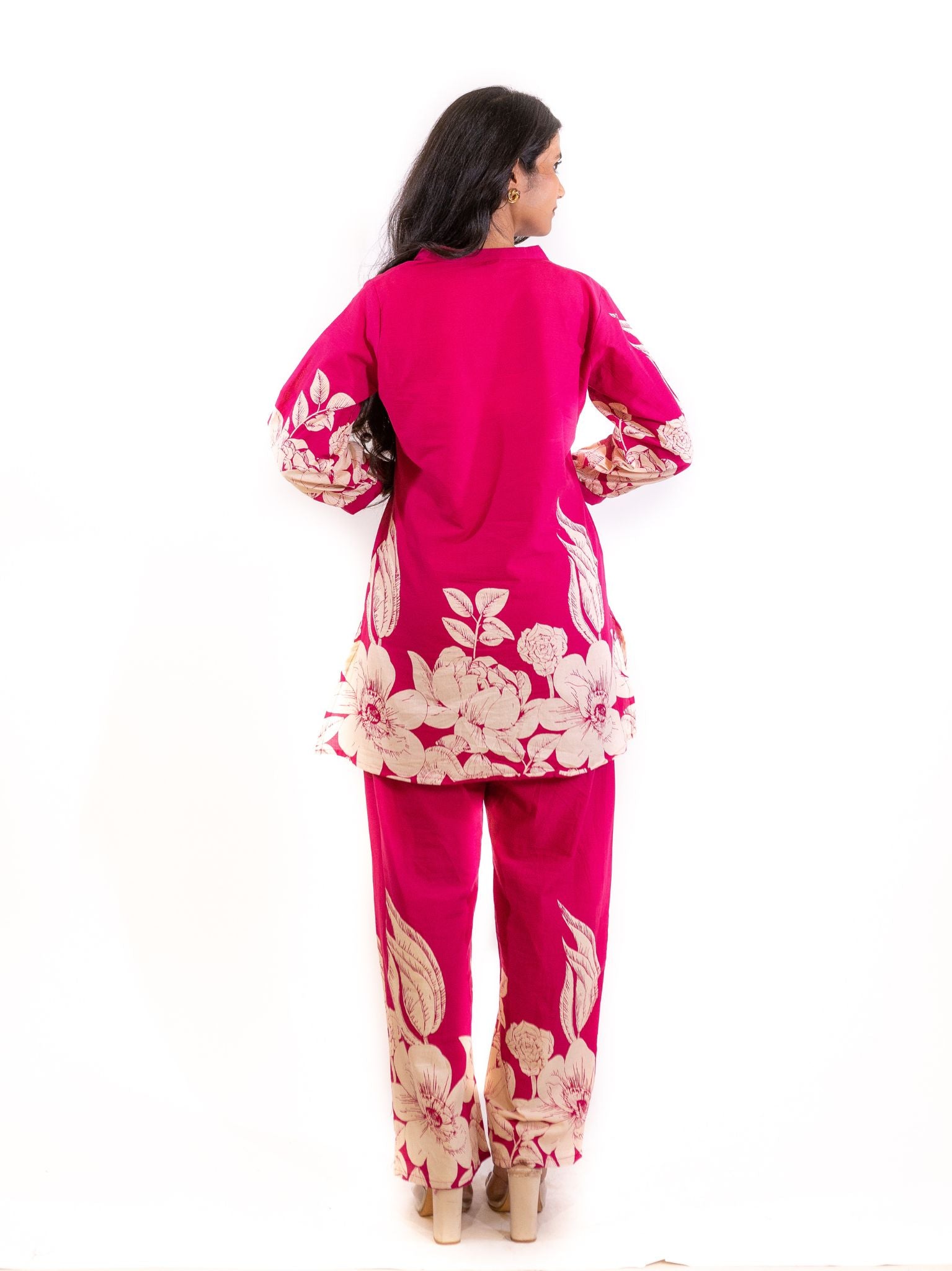 Pink Gulzar Co-ord Set with Bold Floral Motifs