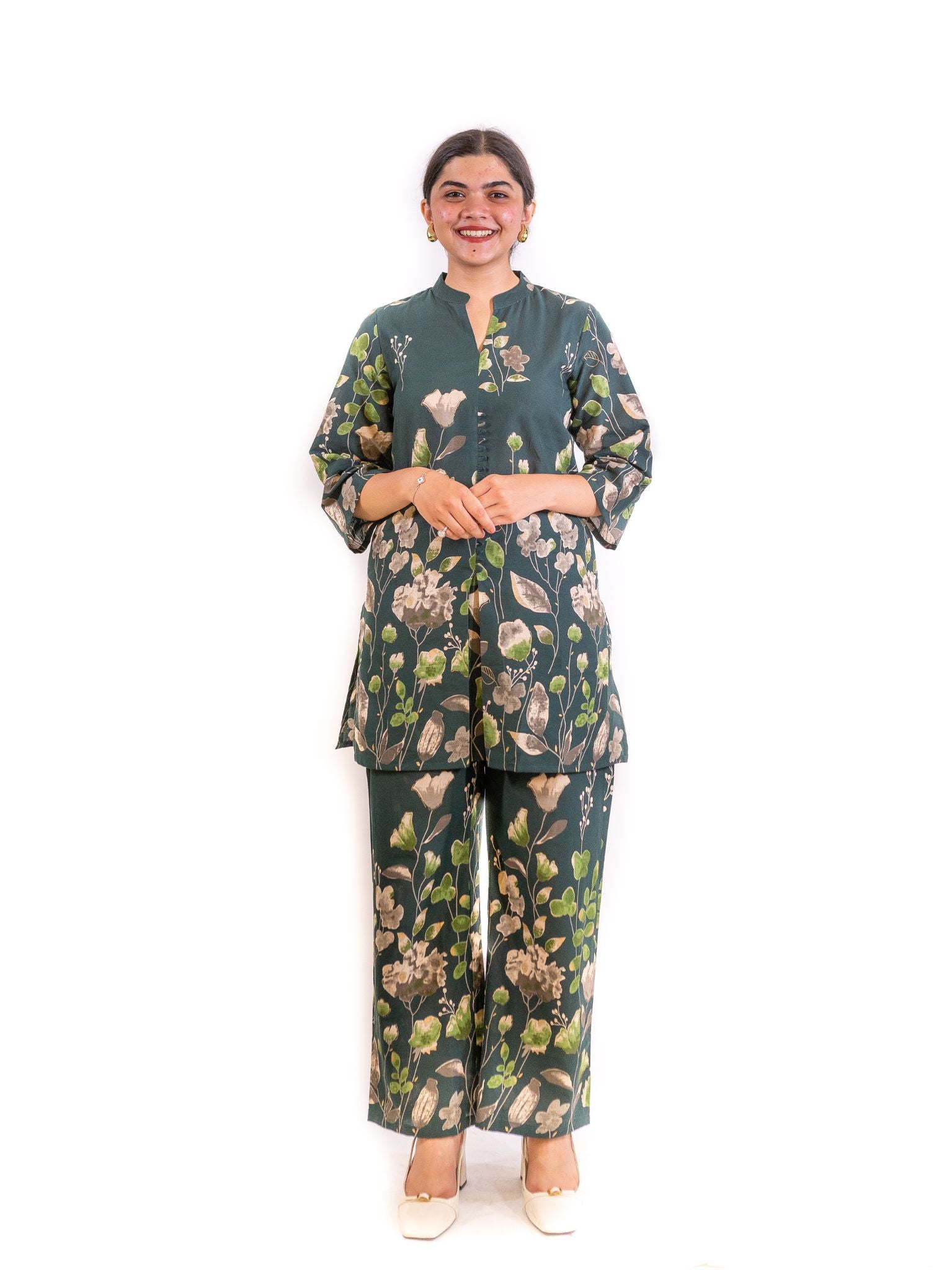 Green Floral Bageecha Co-ord Set with Kurti and Pants