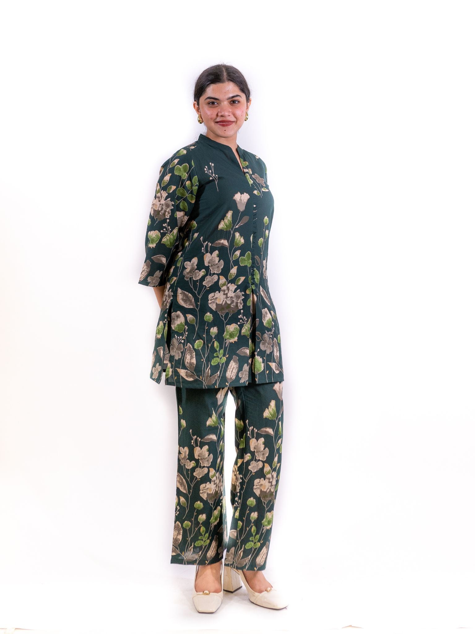 Green Floral Bageecha Co-ord Set with Kurti and Pants