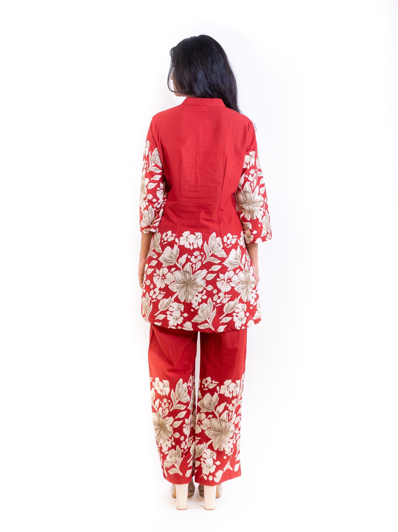 Red Floral Co-ord Set with Mandarin Collar Kurti and Pants
