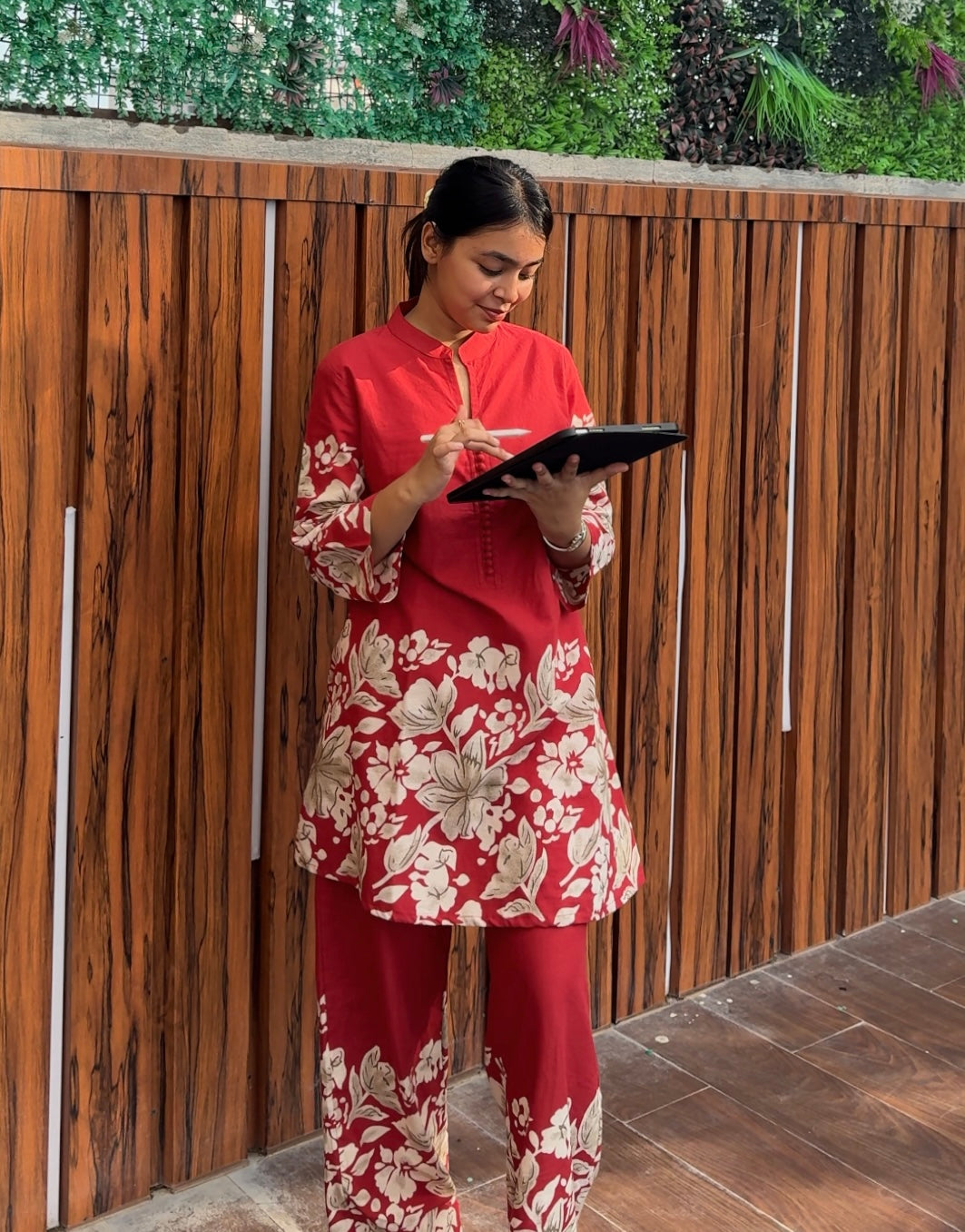 Red Floral Co-ord Set with Mandarin Collar Kurti and Pants