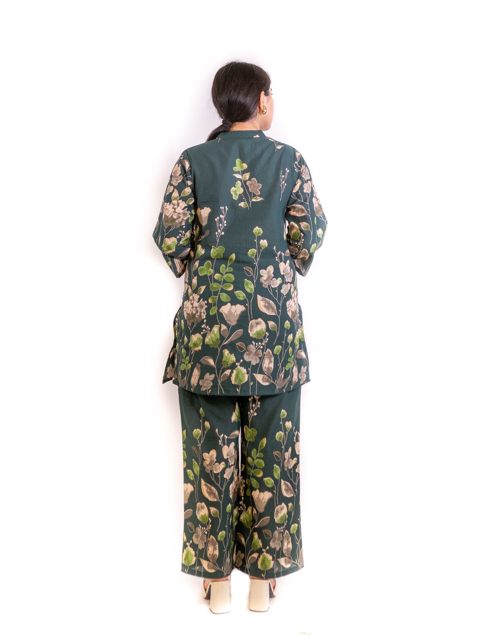 Green Floral Bageecha Co-ord Set with Kurti and Pants