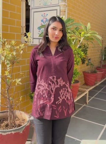 Wine Cotton Flex Kurti With Elegant Blush Nature Print